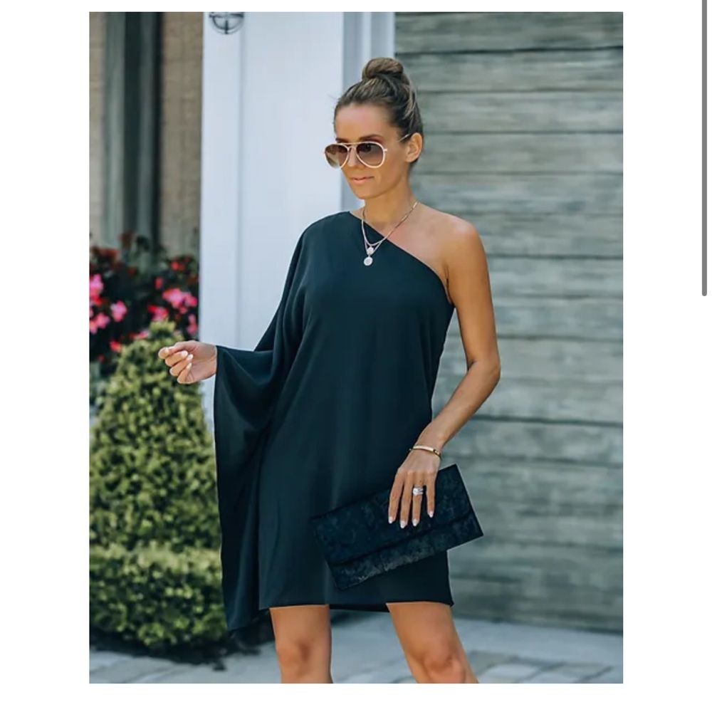 Elegant black one shoulder dress